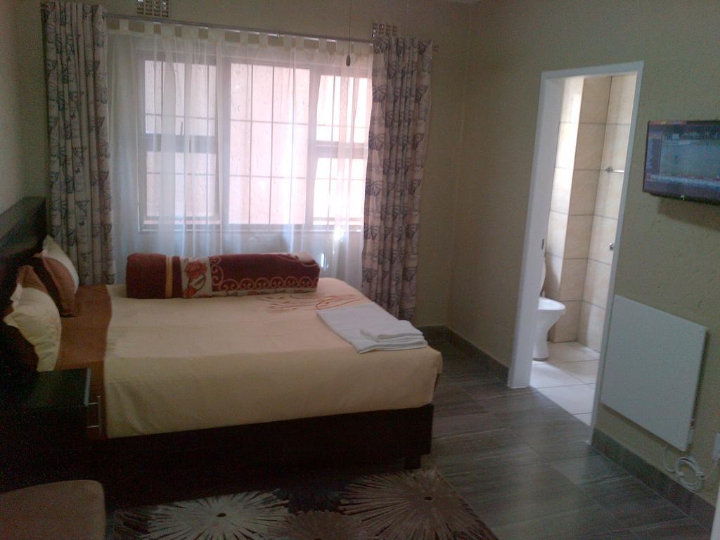 Chisam Guest Lodge Pty Ltd Johannesburg Szoba fotó